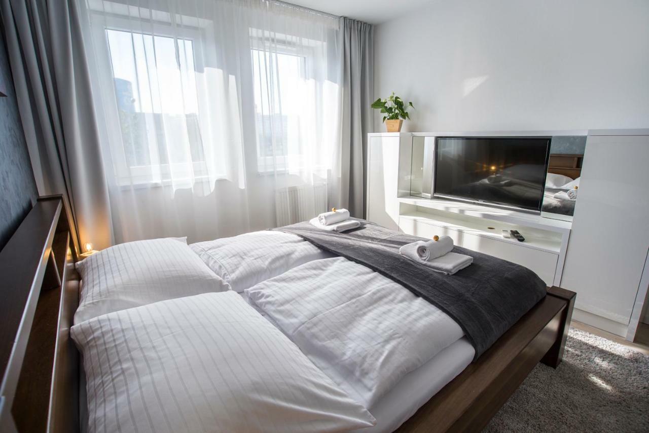 More Than Accommodation Bratislava Exterior foto