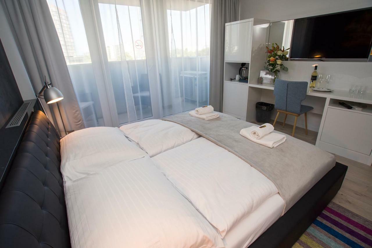 More Than Accommodation Bratislava Exterior foto
